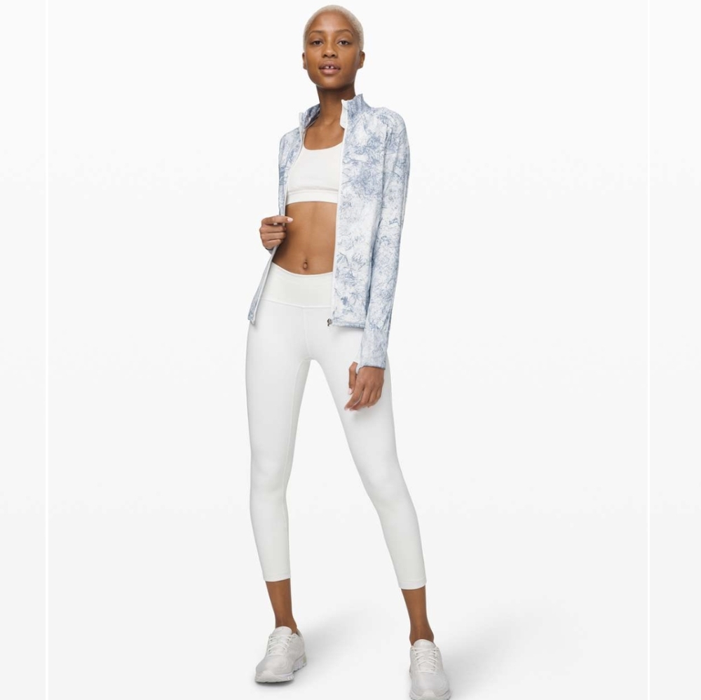 Lululemon Ebb to Train Jacket in wash White/Luna - Picture 5 of 10